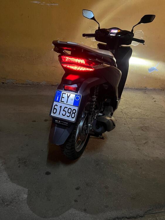 Honda SH 150i (2020 - 25) (3)