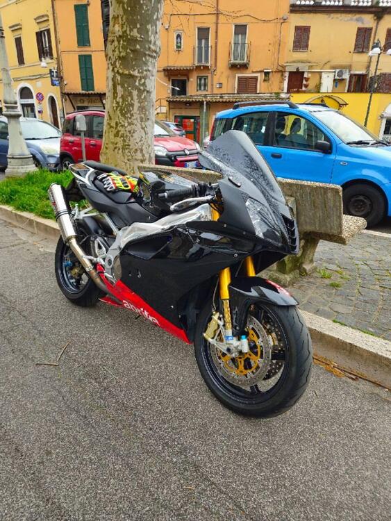 Aprilia RSV 1000 R (2006 - 09) (3)