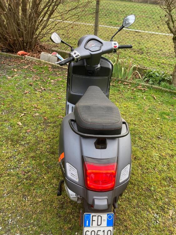 Vespa GTS 300 Super (2023 - 24) (3)