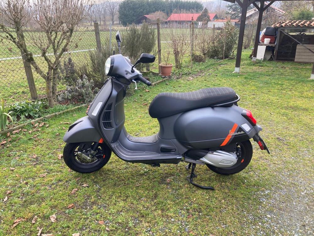 Vespa GTS 300 Super (2023 - 24) (4)