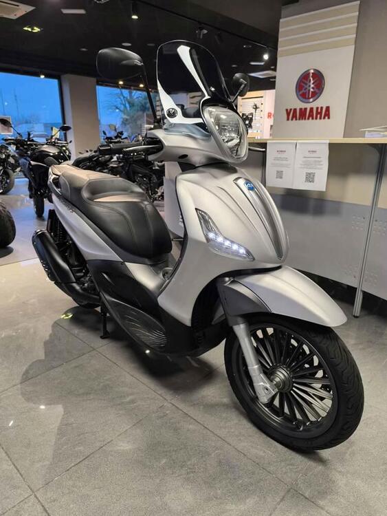 Piaggio Beverly 300 S i.e. ABS-ASR (2016 - 20) (2)