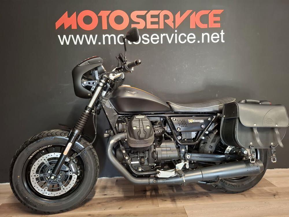 Moto Guzzi V9 Bobber (2016 - 18)