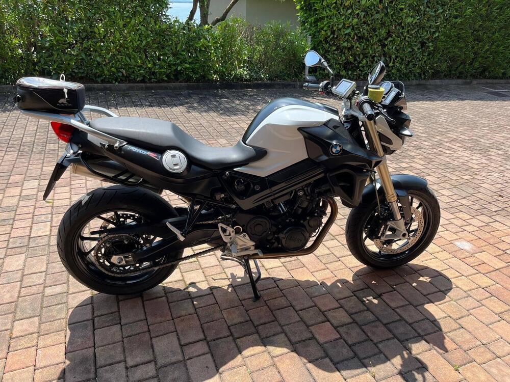 Bmw F 800 R (2015 - 16) (2)