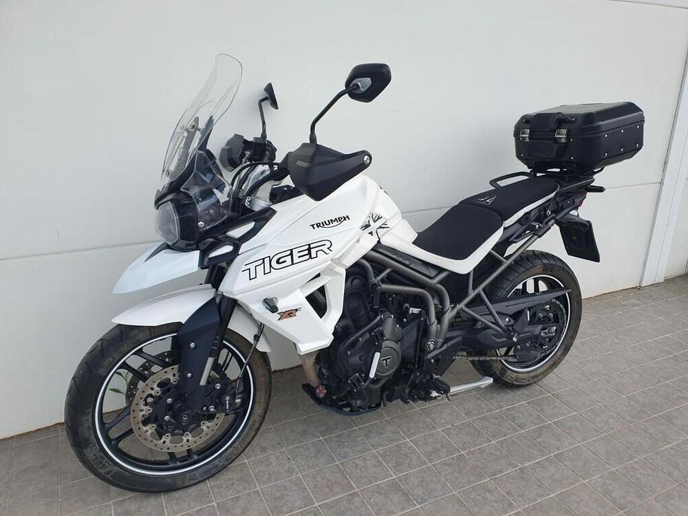 Triumph Tiger 800 XRx (2018 - 20) (2)