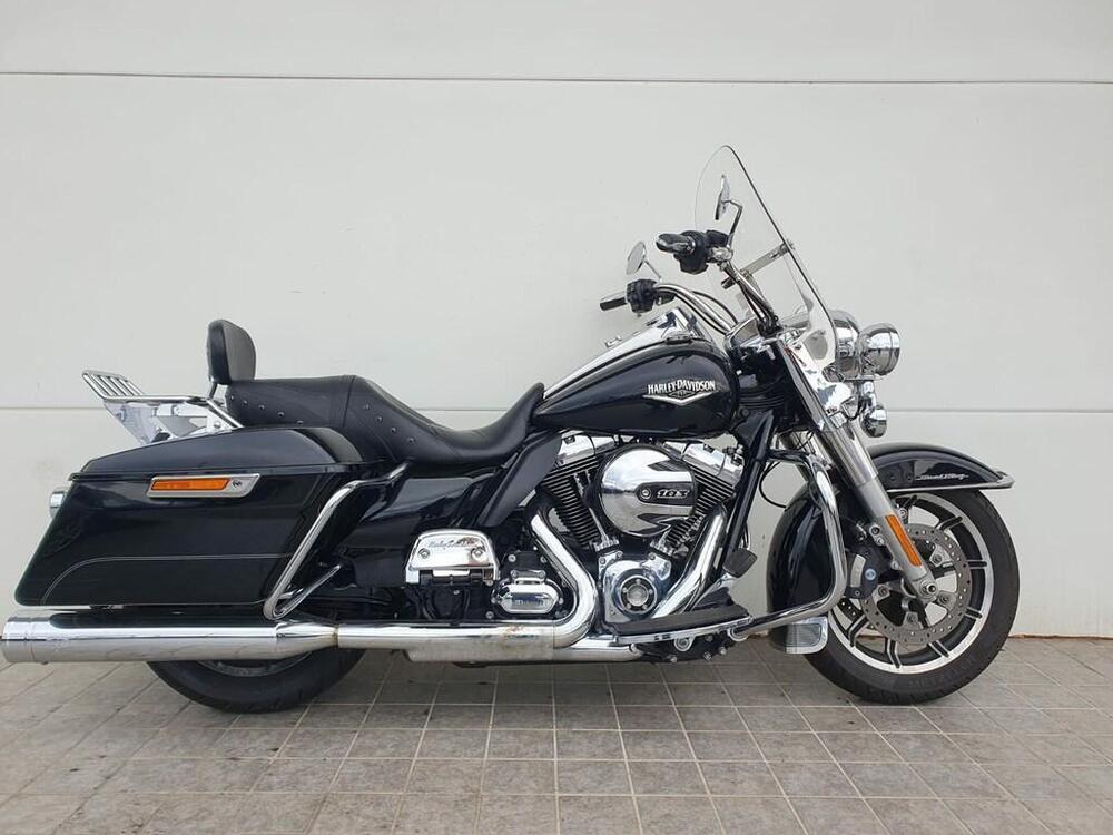 Harley-Davidson 1690 Road King (2013 - 16) - FLHR (4)