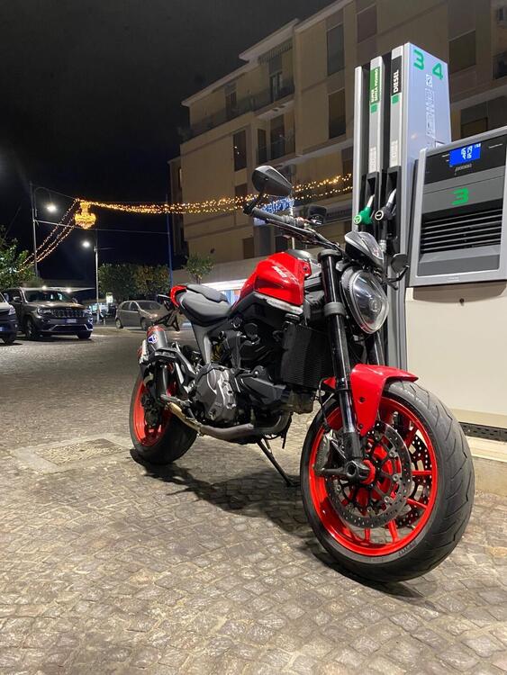 Ducati Monster 937 + (2021 - 25) (4)