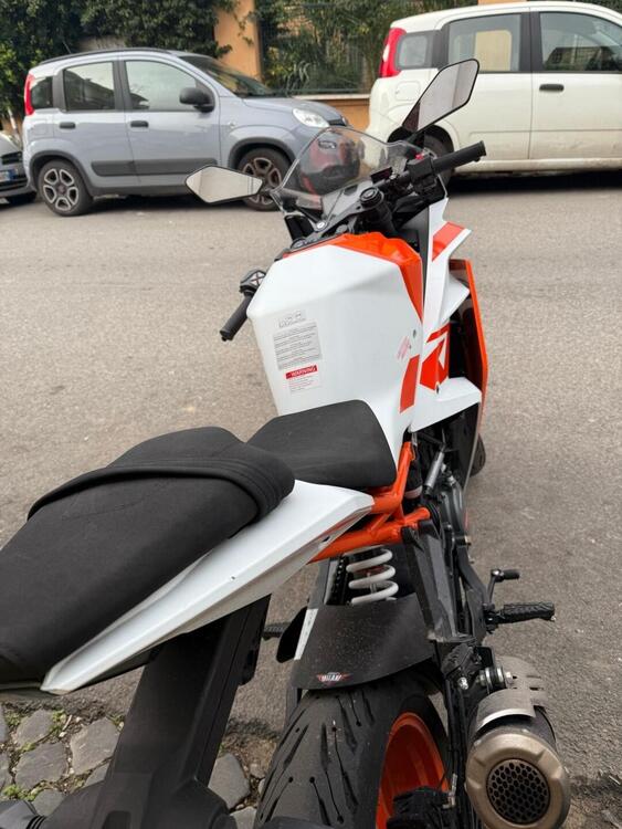 KTM RC 125 (2022 - 25) (3)