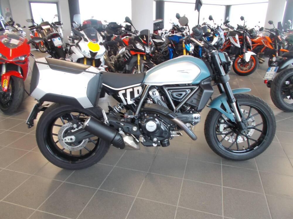 Ducati Scrambler 800 Icon (2023 - 25) (2)