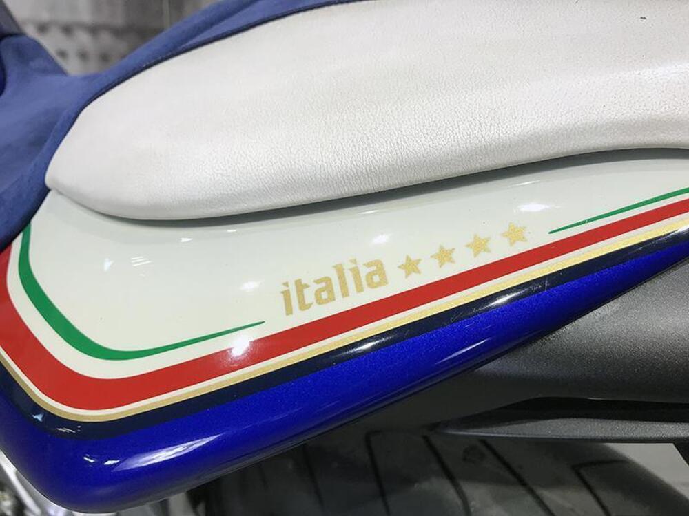 MV Agusta Brutale 910 R (2006 - 11) (5)