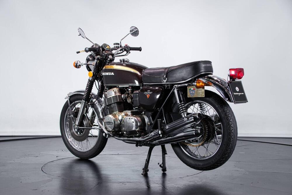 Honda CB 750 FOUR (5)