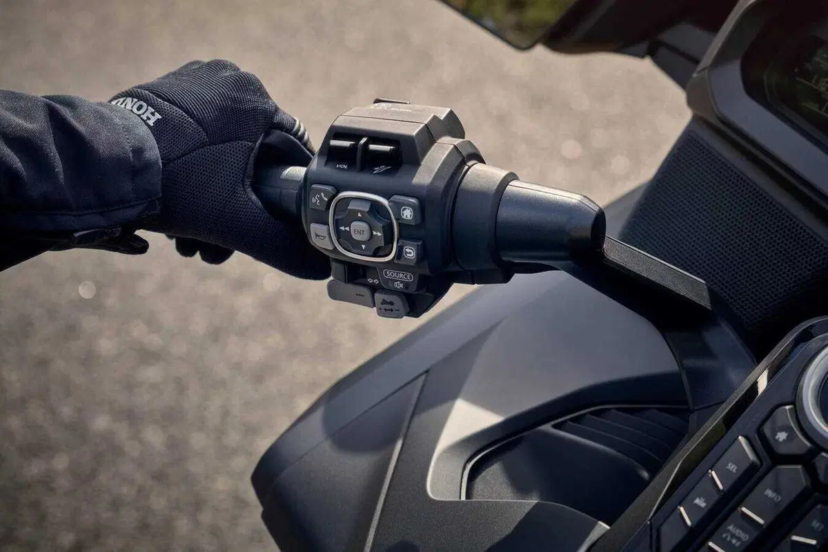 La Gold Wing compie 50 anni: Honda celebra la regina del gran turismo (75)