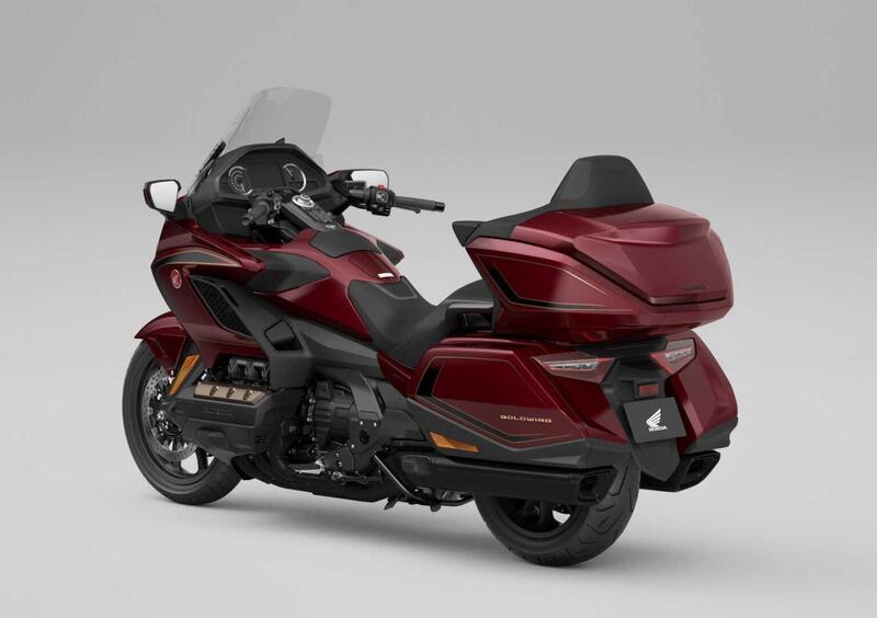 Honda GL 1800 GL 1800 Gold Wing Tour (2025) (5)