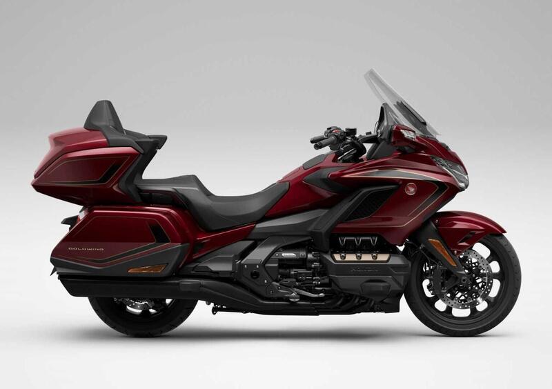 Honda GL 1800 GL 1800 Gold Wing Tour (2025) (2)