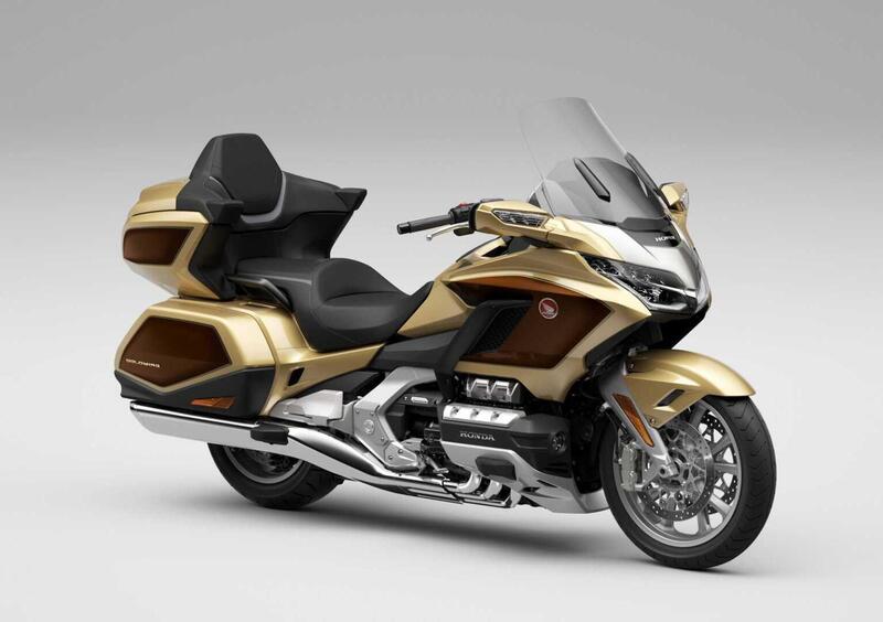 Honda GL 1800 GL 1800 Gold Wing Tour (2025) (7)