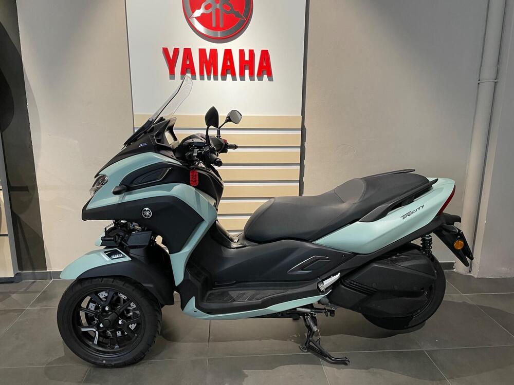 Yamaha Tricity 300 (2021 - 25) (2)