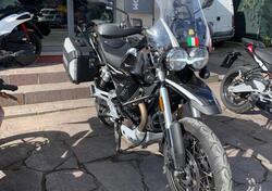 Moto Guzzi V85 TT Guardia d'Onore (2022 - 23) usata