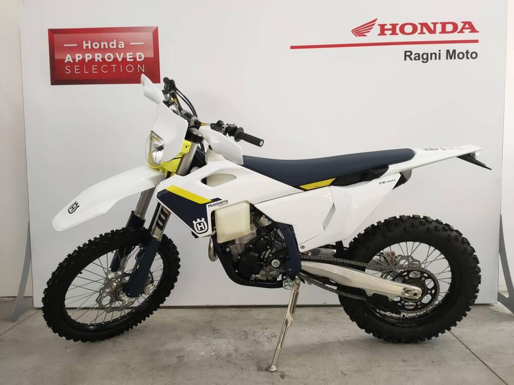 Husqvarna FE 350 (2025) (2)