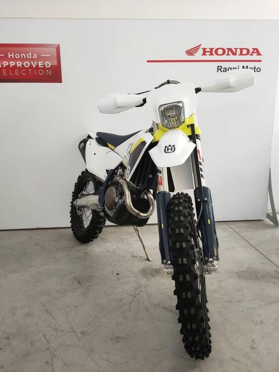 Husqvarna FE 350 (2025) (4)