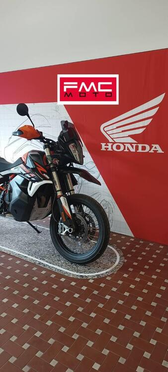 KTM 890 Adventure R (2021) (2)