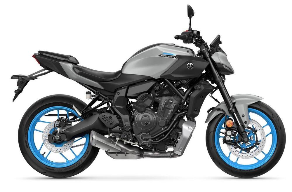 Yamaha MT-07 Y-AMT (2025) (4)