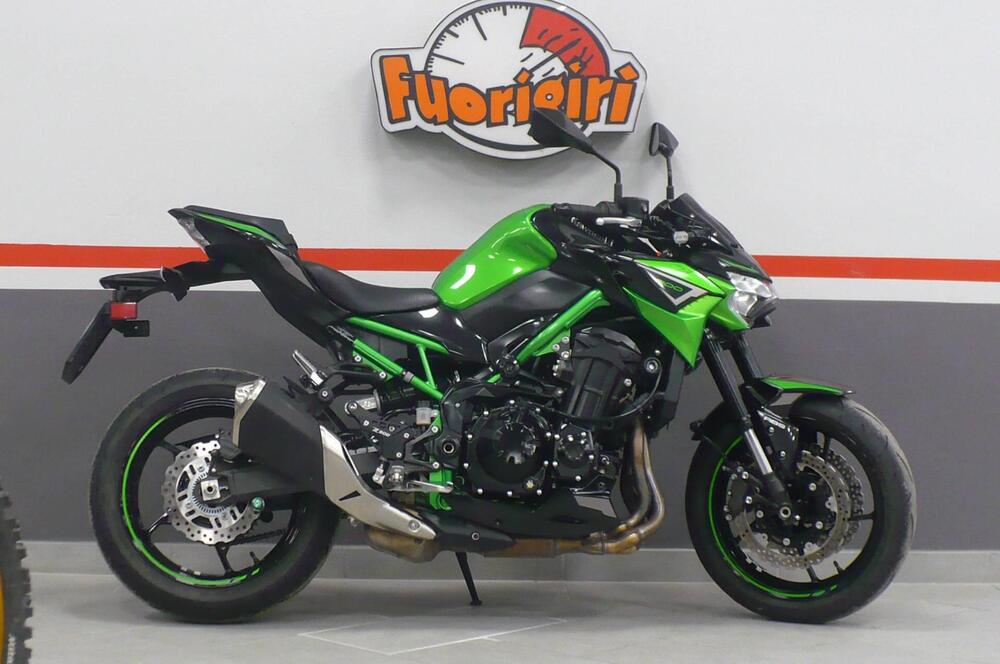 Kawasaki Z 900 (2021 - 24) (4)