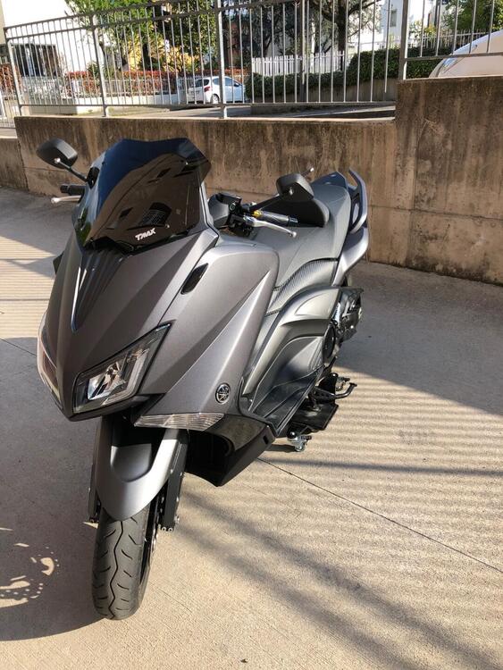 Yamaha T-Max 530 ABS (2015 - 17) (2)