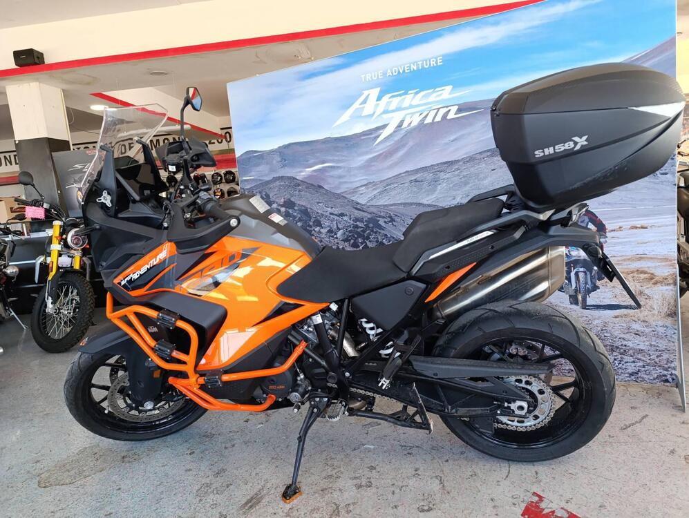 KTM 1290 Super Adventure R (2021) (3)