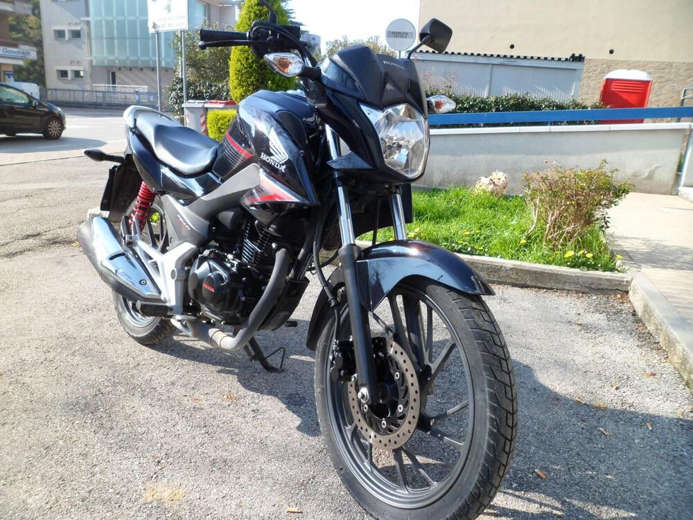 Honda CB 125 F (2015 - 16) (2)