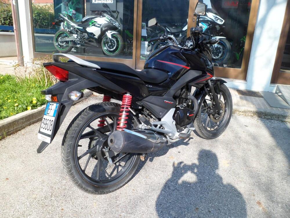 Honda CB 125 F (2015 - 16) (3)