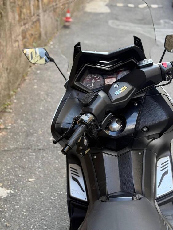 Yamaha T-Max 530 ABS (2015 - 17) (3)