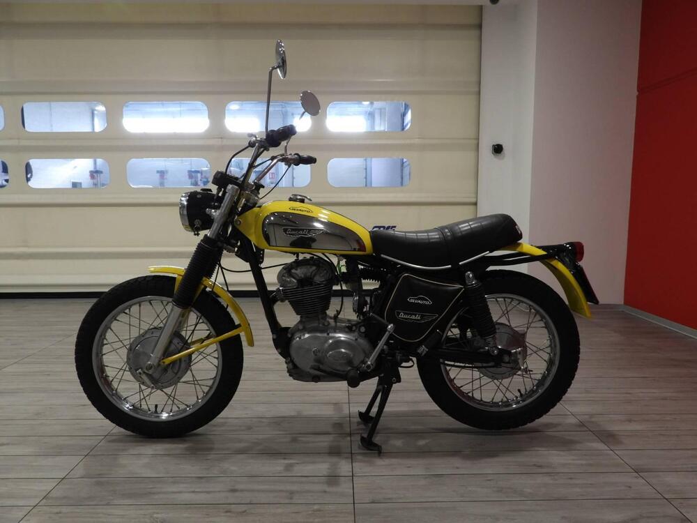 Ducati SCRAMBLER 250 (3)