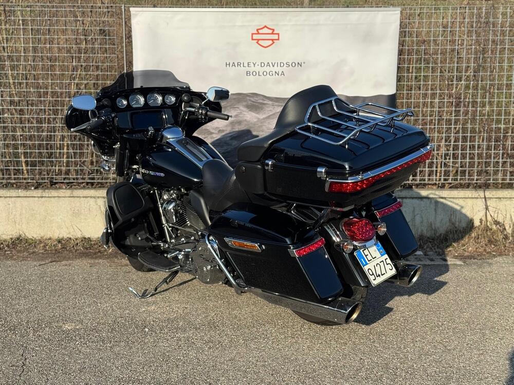 Harley-Davidson 114 Electra Glide Ultra Limited (2019) - FLHTK (5)