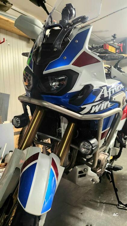 Honda Africa Twin CRF 1000L Adventure Sports (2018 - 19) (2)