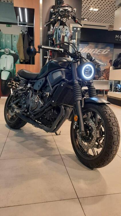 Yamaha XSR 700 ABS (2016 - 20) (2)