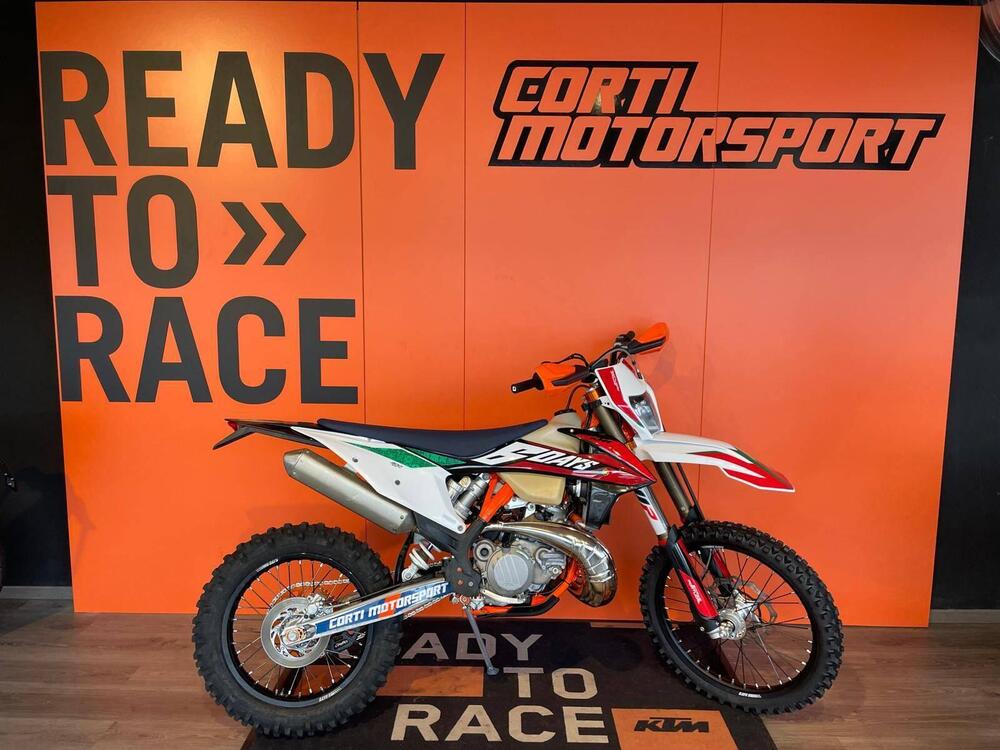 KTM 300 EXC E Six Days TPI (2020) (4)