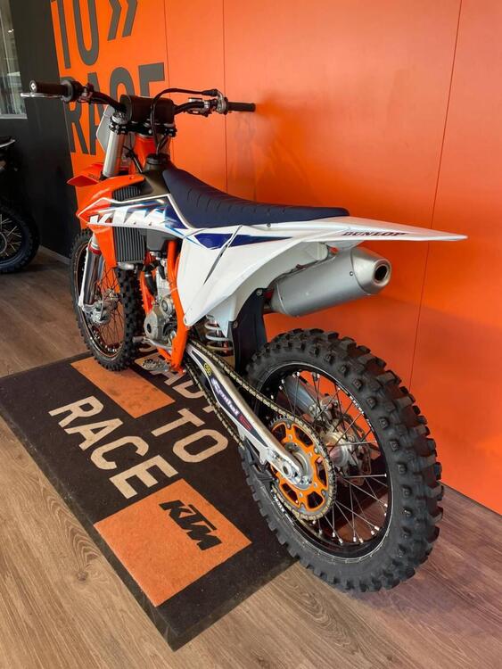 KTM 250 SX-F (2022) (2)