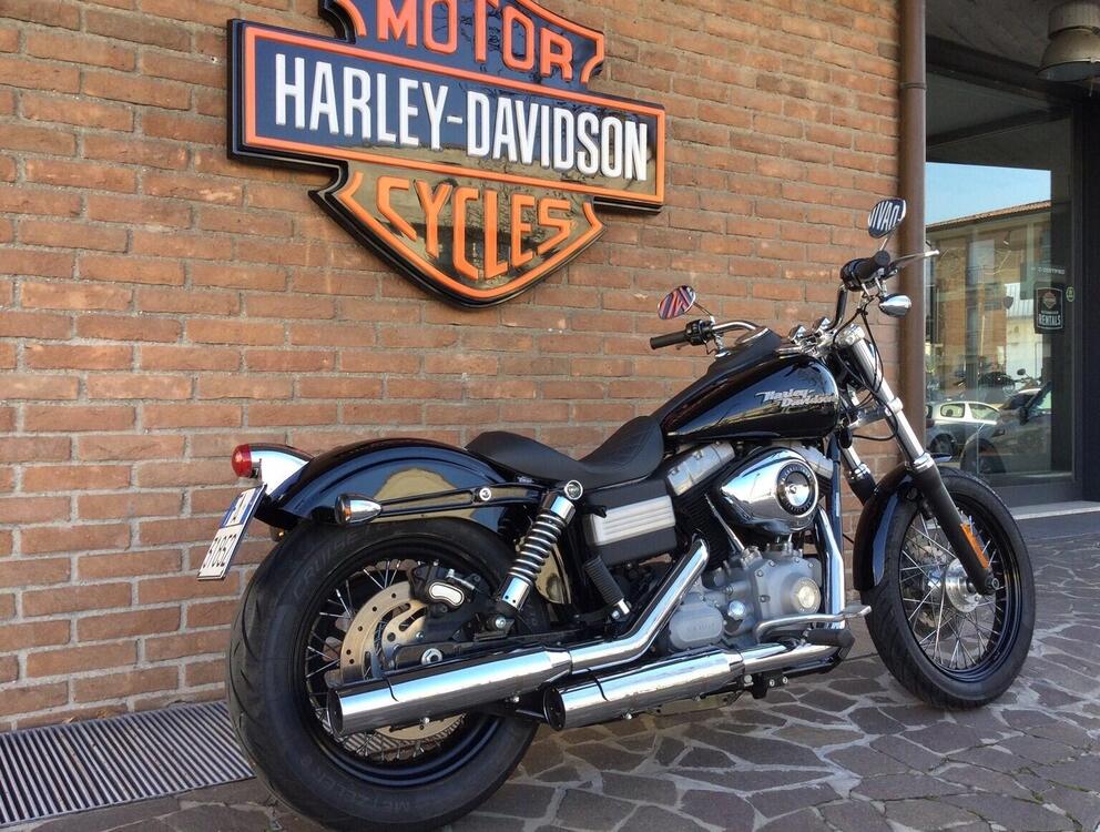 Harley-Davidson 1584 Street Bob (2008 - 15) - FXDB (2)