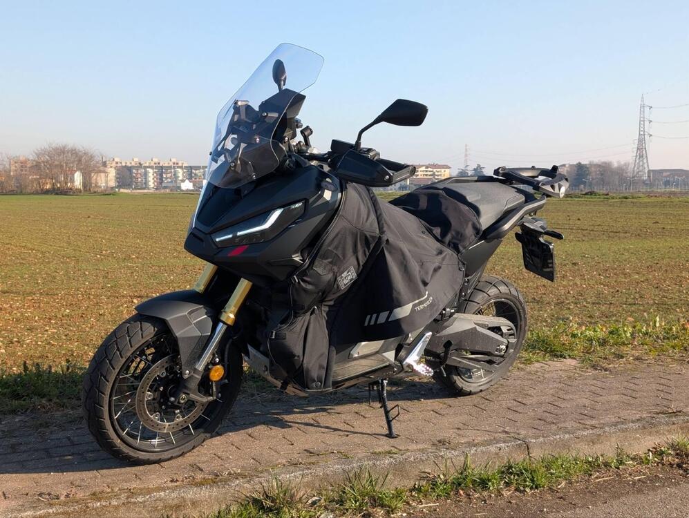 Honda X-ADV 750 DCT (2021 - 24) (2)