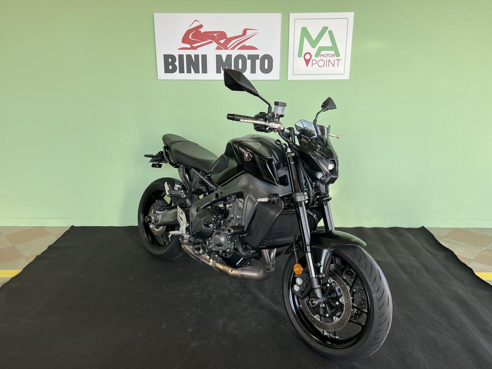 Yamaha MT-09 (2021 - 23) (2)