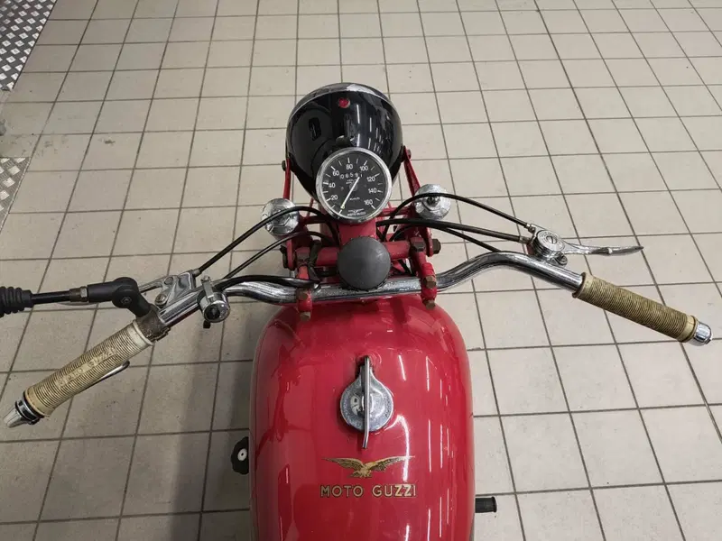 Moto Guzzi Falcone Turismo 500 (8)