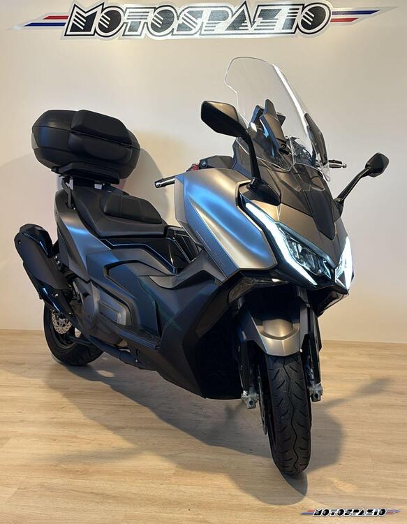 Kymco AK 550 Premium (2023 - 25) (2)