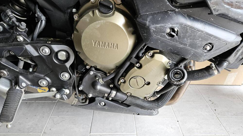 Yamaha XJ6 (2008 - 15) (4)