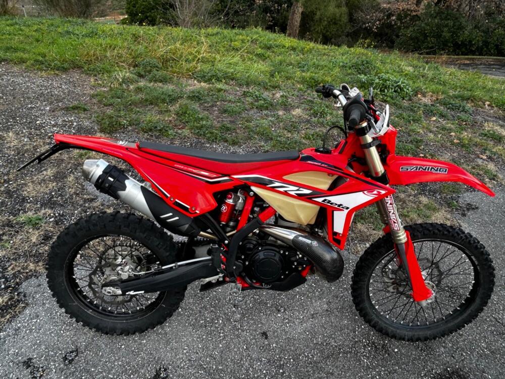 Betamotor RR 300 2T Enduro (2022) (2)