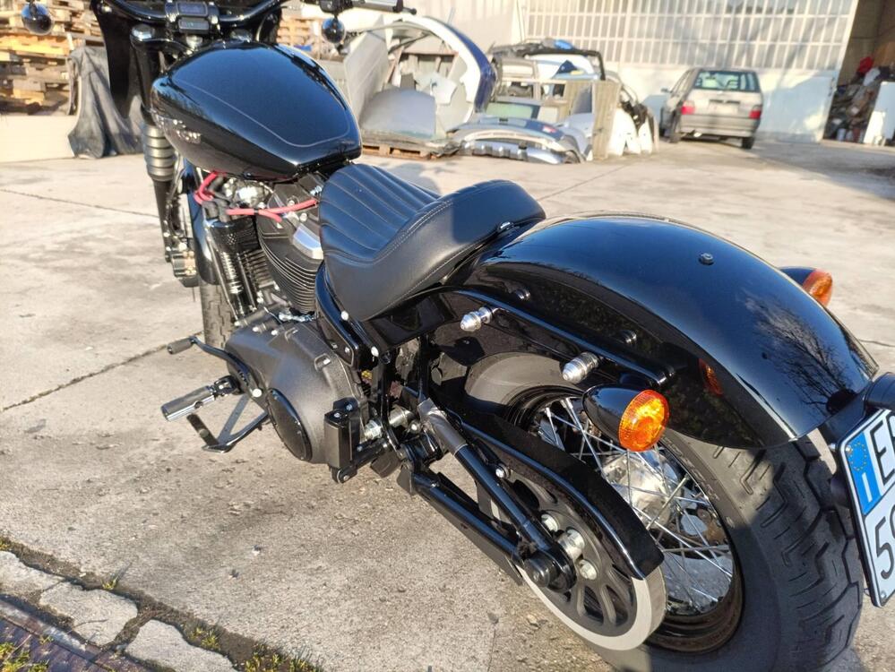 Harley-Davidson 107 Street Bob (2018 - 20) - FXBB (3)