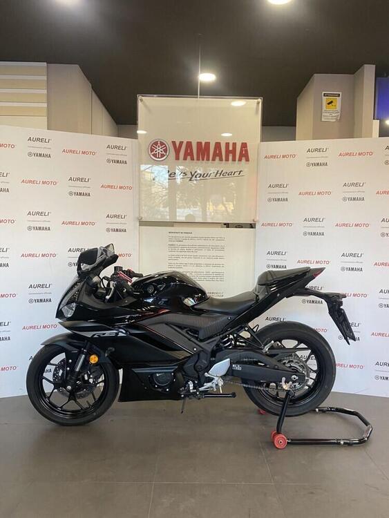 Yamaha YZF R3 (2021 - 24) (5)