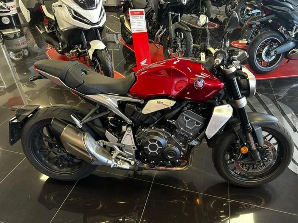 Honda CB 1000 R (2021 - 25) (4)