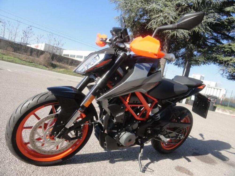 KTM 390 Duke (2021 - 23) (4)