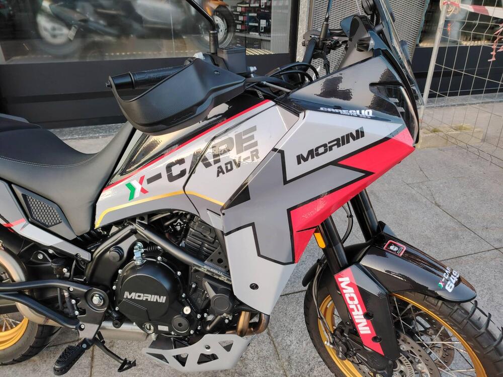 Moto Morini X-Cape 650 Gold Wheels Edition (2022 - 25) (2)