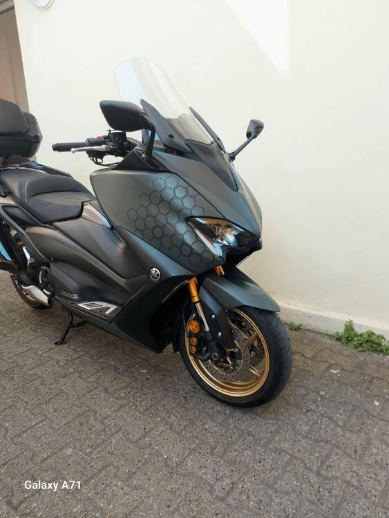 Yamaha T-Max 560 Tech Max (2020) (4)