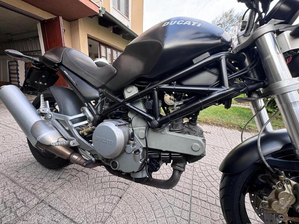 Ducati Monster 620 Dark (2003 - 06) (3)